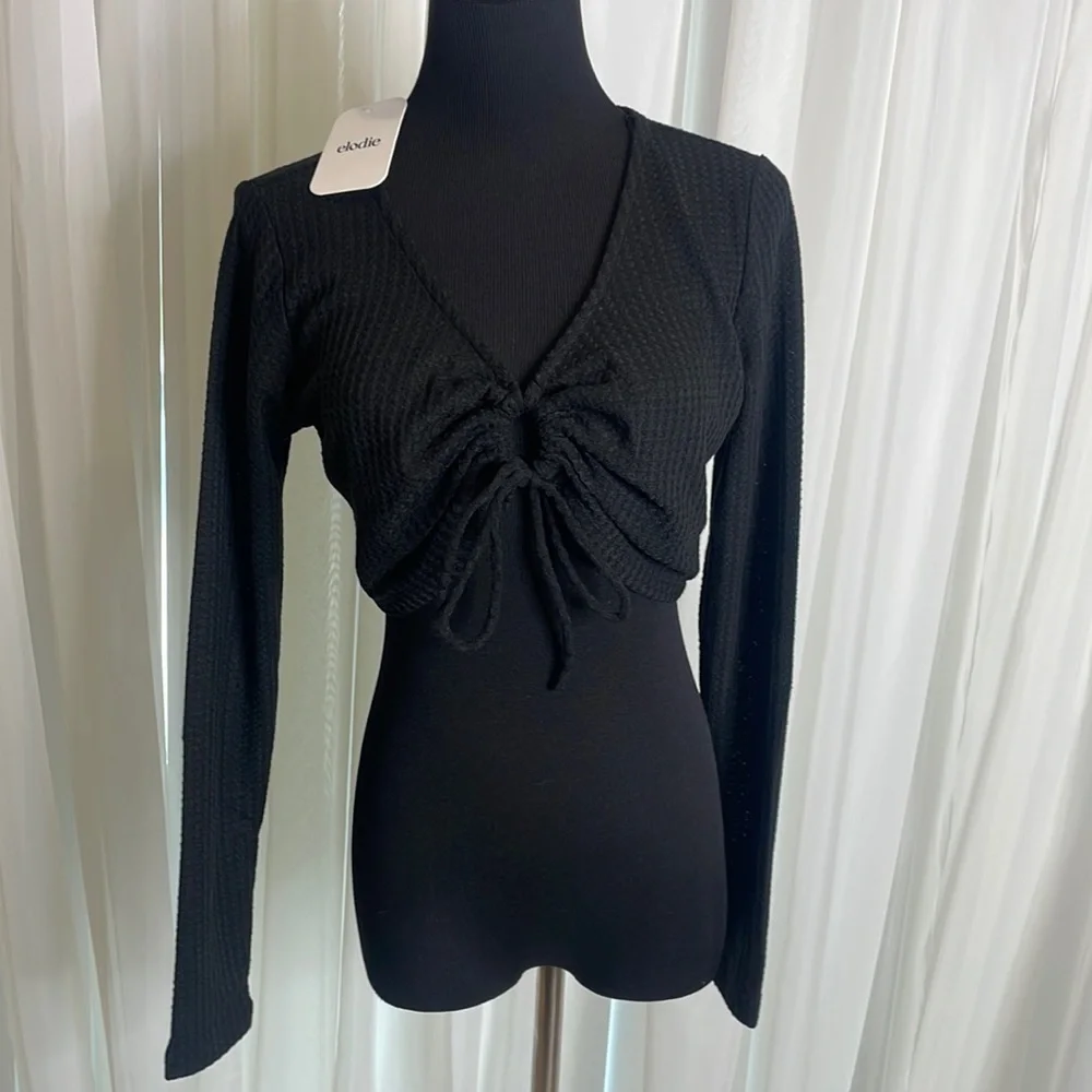 NWT Black Waffle Print ELODIE Crop Top with drawstring tie in the front, size M